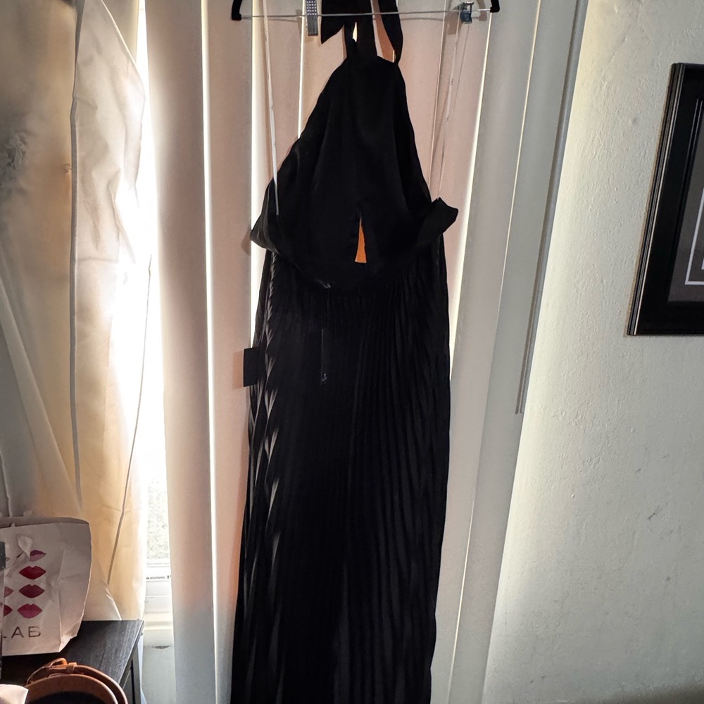 Lulu's Black Pleated Maxi Dress - Picture 8 of 9